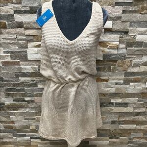 NEW Cupshe Cream Knit V-Neck Dress